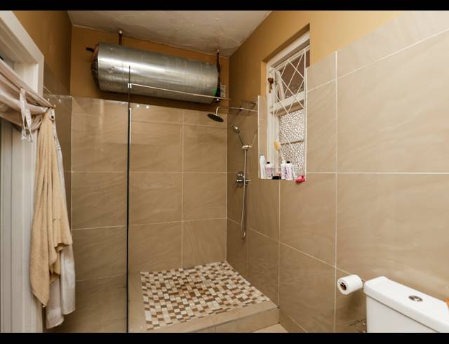 1.5 BEDROOM APARTMENT FOR SALE IN MUSGRAVE
